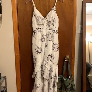 Lulu’s high-low dress